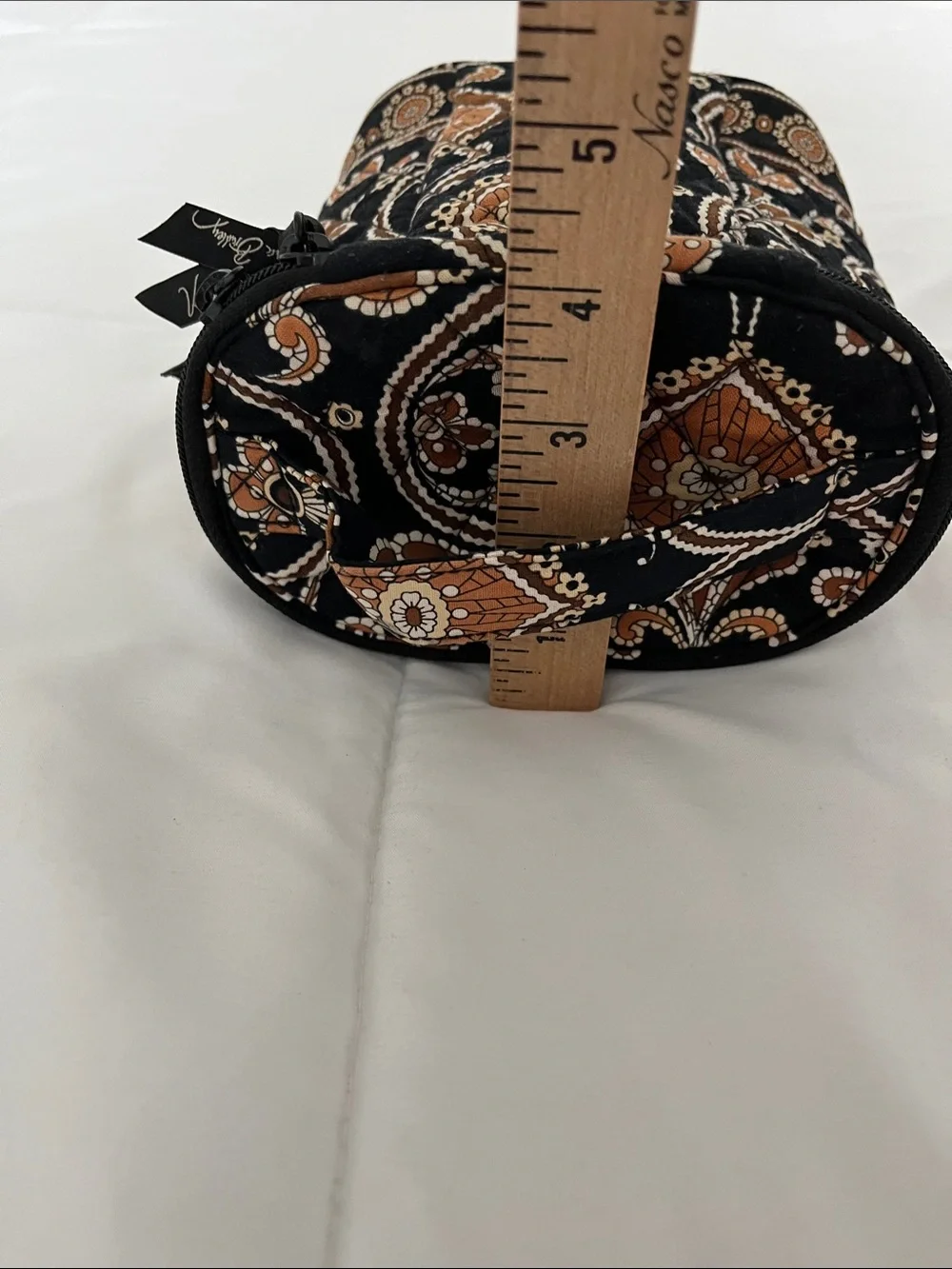Vera Bradley Black and Brown Floral Quilted Cosmetic Case,  Cool Keep lunchbox